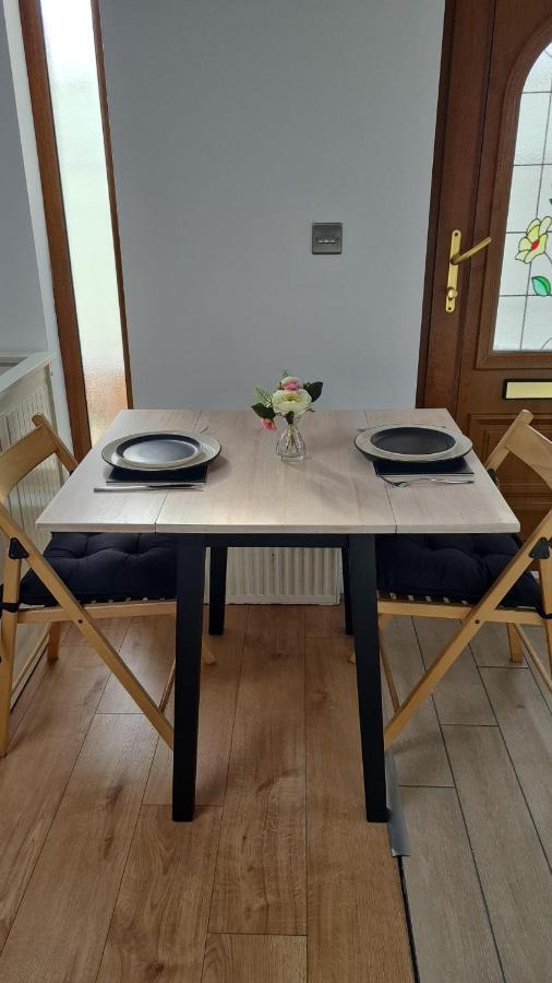 Canterbury Romantic Modern Home Goodnestone  Bagian luar foto