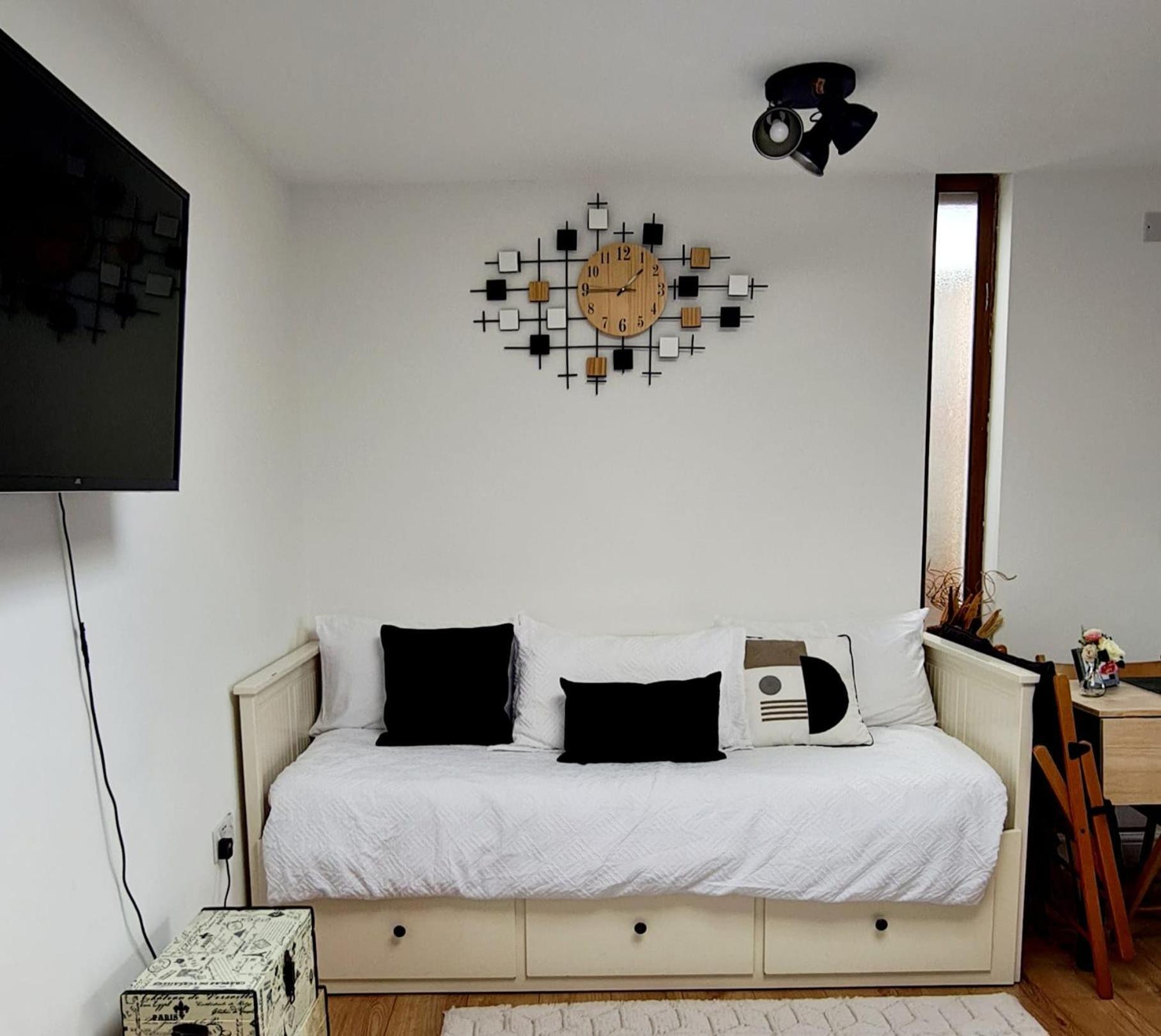 Canterbury Romantic Modern Home Goodnestone  Bagian luar foto