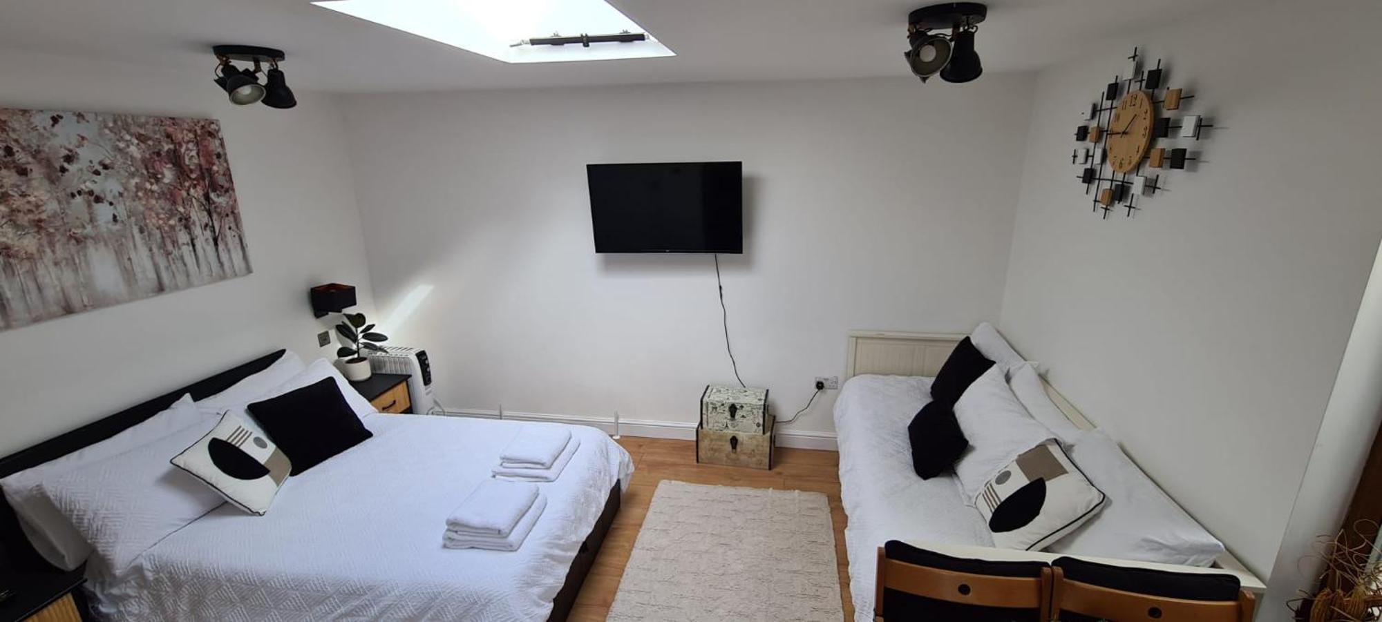 Canterbury Romantic Modern Home Goodnestone  Ruang foto